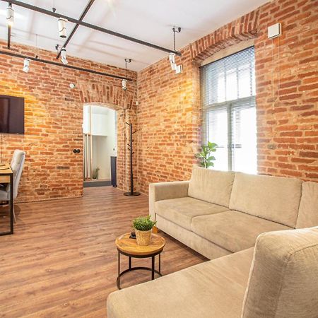 Old Town Luxury Apartment With Sauna 塔尔图 外观 照片